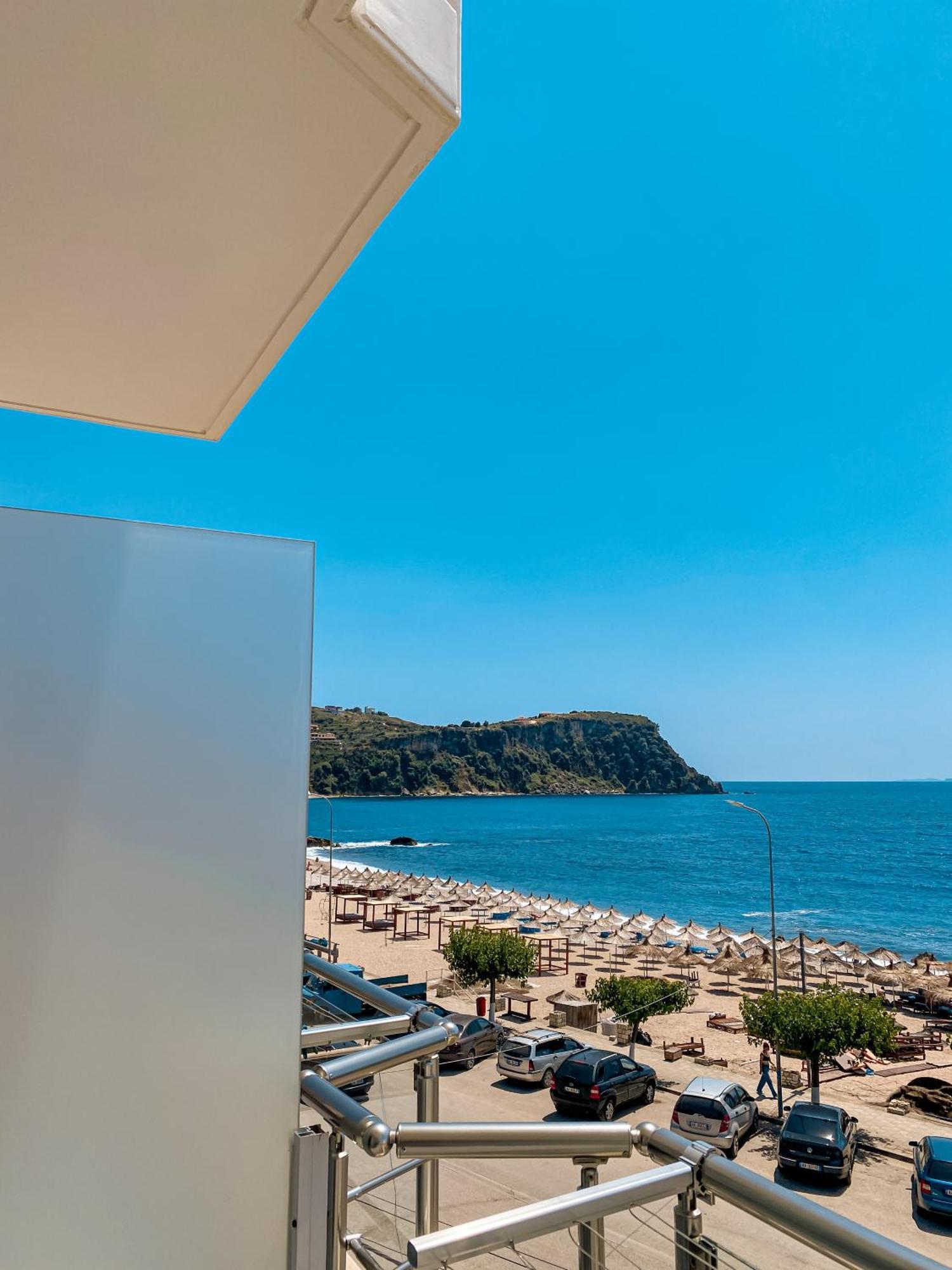 Aljur Hotel Himare Exterior foto